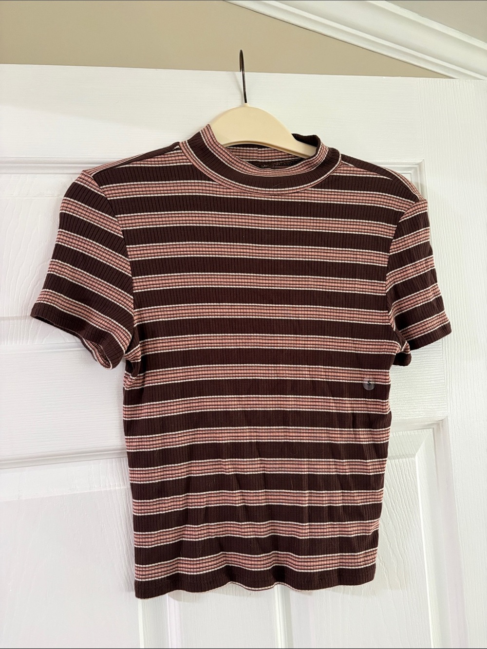 American Eagle Outfitters Brown and Pink Striped Ribbed Crew Tee